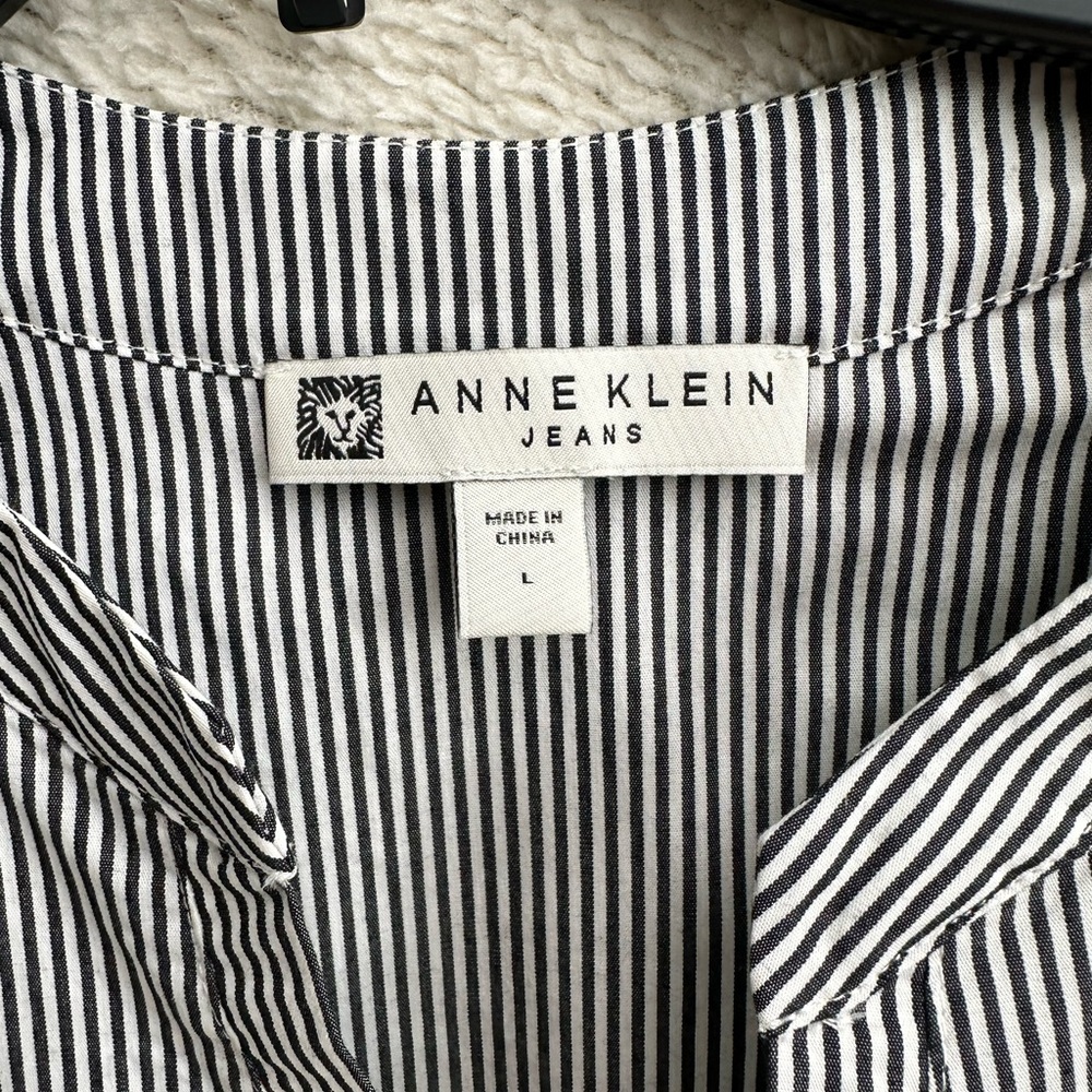 NWT Anne Klein Blouse